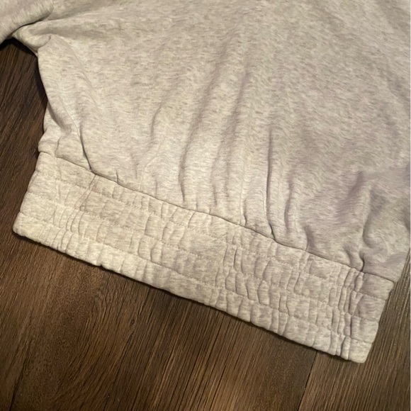 TALENTLESS - WOMENS BOXING HOODIE - NWOT - ASH HEATHER - XS - Picture 6 of 9